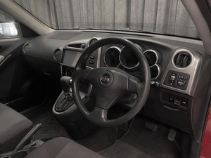 Хетчбэк Toyota Voltz 2002 года, 690000 рублей, Красноярск