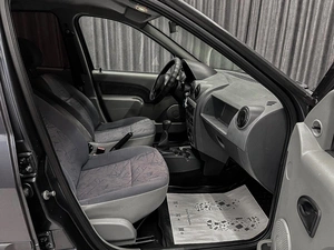 Седан Renault Logan 2006 года, 270000 рублей, Красноярск