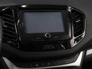 Седан ВАЗ (LADA) Vesta Cross 2018 года, 830000 рублей, Омск