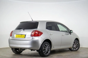 Хетчбэк Toyota Auris 2007 года, 689000 рублей, Оренбург