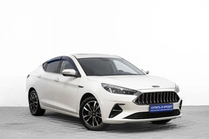 Лифтбек JAC J7 2023 года, 1699000 рублей, Барнаул