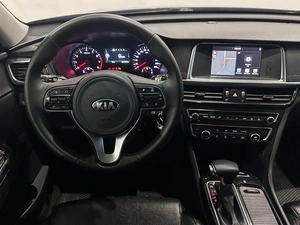 Седан Kia Optima 2018 года, 1790000 рублей, Кемерово