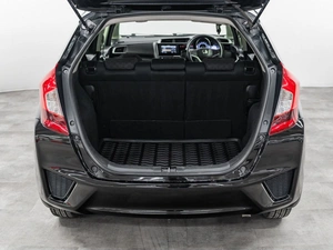 Хетчбэк Honda Fit 2014 года, 1080000 рублей, Красноярск