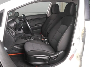 Седан Kia Cerato 2015 года, 1349000 рублей, Красный Пахарь