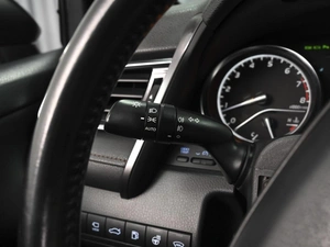 Седан Toyota Camry 2019 года, 2327111 рублей, Ставрополь