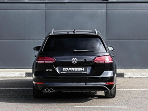 Универсал Volkswagen Golf 2018 года, 1874000 рублей, Кирилловка