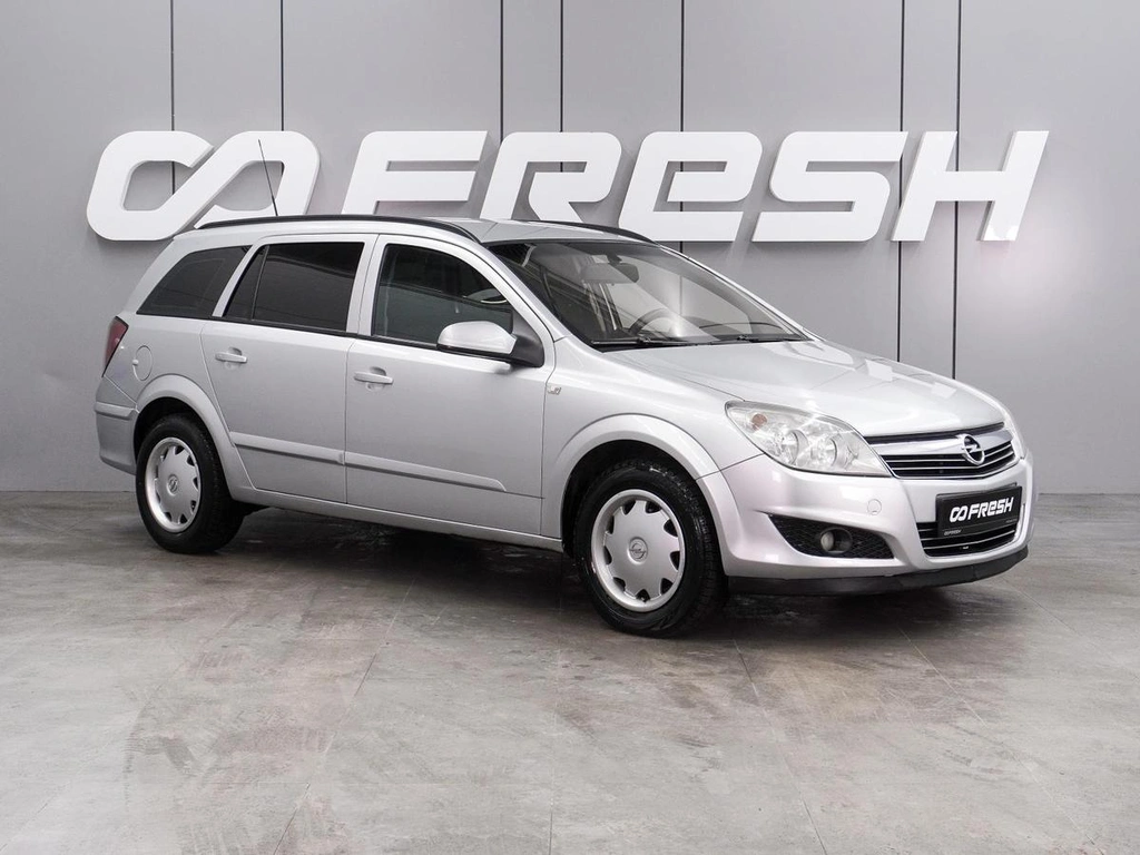 Универсал Opel Astra 2009 года, 599000 рублей, Воронеж