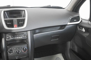 Хетчбэк Peugeot 207 2009 года, 799000 рублей, Кемерово