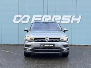Внедорожник Volkswagen Tiguan 2017 года, 2489000 рублей, Ижевск