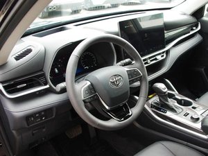 Внедорожник Toyota Highlander 2026 года, 5550000 рублей, Владимир