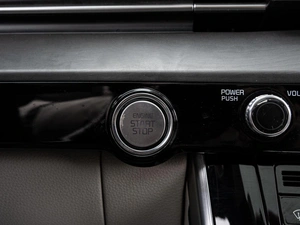 Минивэн Kia Carnival 2021 года, 4470000 рублей, Краснодар