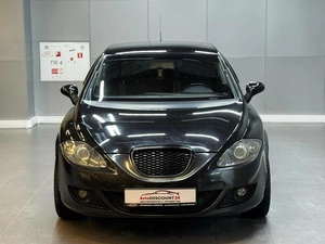 Хетчбэк SEAT Leon 2008 года, 657000 рублей, Красноярск