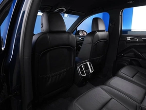 Внедорожник Porsche Cayenne 2013 года, 2977077 рублей, Москва