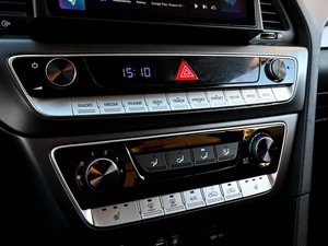 Седан Hyundai Sonata 2017 года, 1690000 рублей, Волгоград