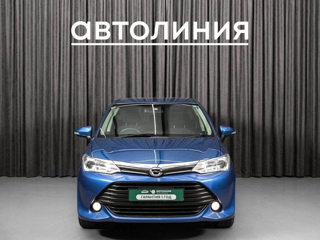 Универсал Toyota Corolla Fielder 2017 года, 1149000 рублей, Красноярск