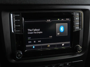 Внедорожник Skoda Yeti 2015 года, 1605000 рублей, Тюмень