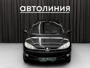 Хетчбэк Peugeot 206 2004 года, 270000 рублей, Красноярск