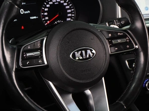 Седан Kia Optima 2018 года, 2099000 рублей, Воронеж