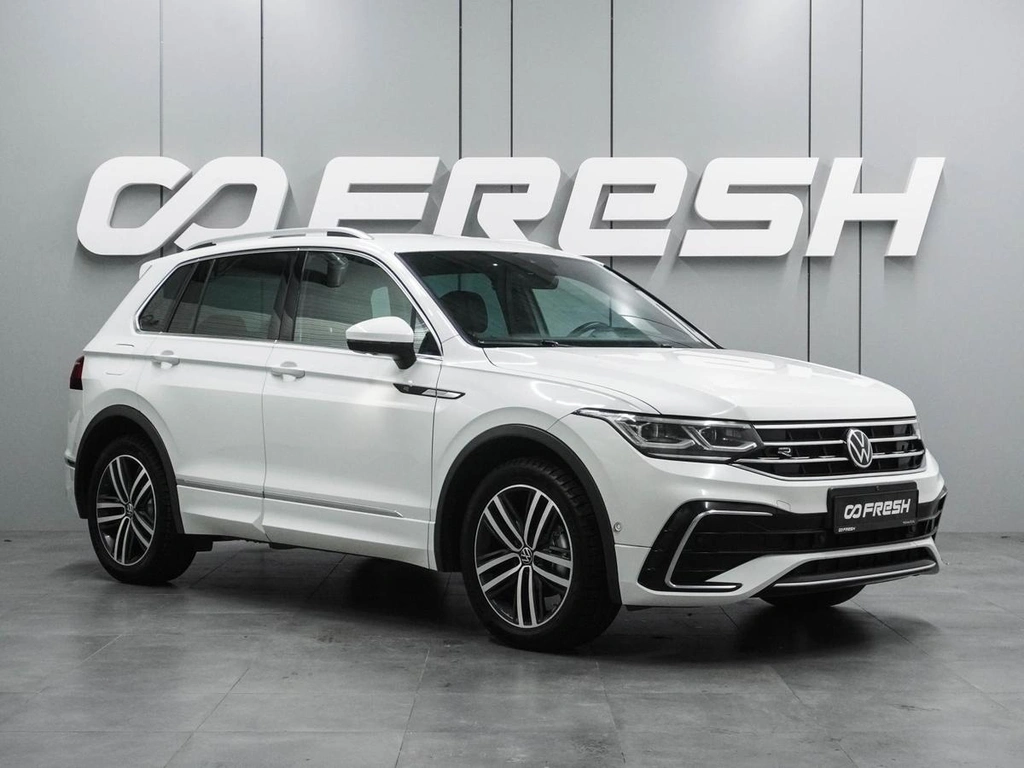 Внедорожник Volkswagen Tiguan 2021 года, 2874000 рублей, Воронеж