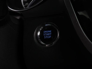 Седан Toyota Camry 2018 года, 3224000 рублей, Воронеж