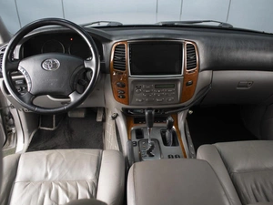 Внедорожник Toyota Land Cruiser 2002 года, 1990000 рублей, Омск