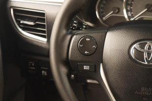 Седан Toyota Corolla 2013 года, 1299000 рублей, Челябинск