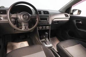 Седан Volkswagen Polo 2014 года, 969000 рублей, Новосибирск