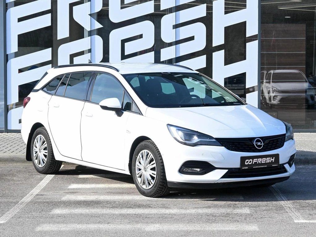 Хетчбэк Opel Astra 2019 года, 1450000 рублей, Волгоград