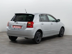 Хетчбэк Toyota Corolla 2002 года, 630000 рублей, Красноярск