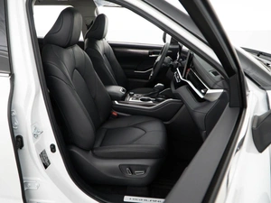Внедорожник Toyota Highlander 2026 года, 5494434 рублей, Москва