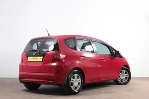 Хетчбэк Honda Jazz 2011 года, 899000 рублей, Новосибирск