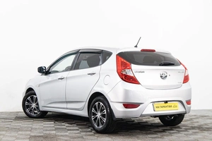 Седан Hyundai Solaris 2012 года, 799000 рублей, Сургут