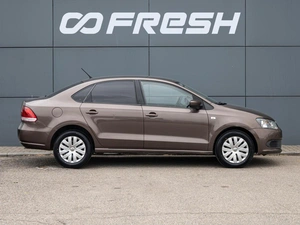 Седан Volkswagen Polo 2015 года, 850000 рублей, Краснодар