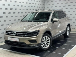 Внедорожник Volkswagen Tiguan 2018 года, 2520000 рублей, Красноярск