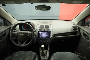 Седан Chevrolet Cobalt 2013 года, 940000 рублей, Курск