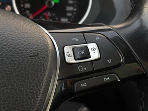 Внедорожник Volkswagen Tiguan 2017 года, 2599000 рублей, Ижевск