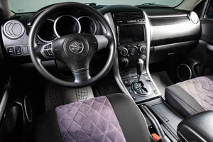 Внедорожник Suzuki Grand Vitara 2011 года, 1269000 рублей, Сургут