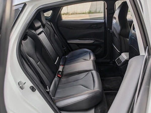 Лифтбек Changan UNI-V 2024 года, 2445000 рублей, Краснодар