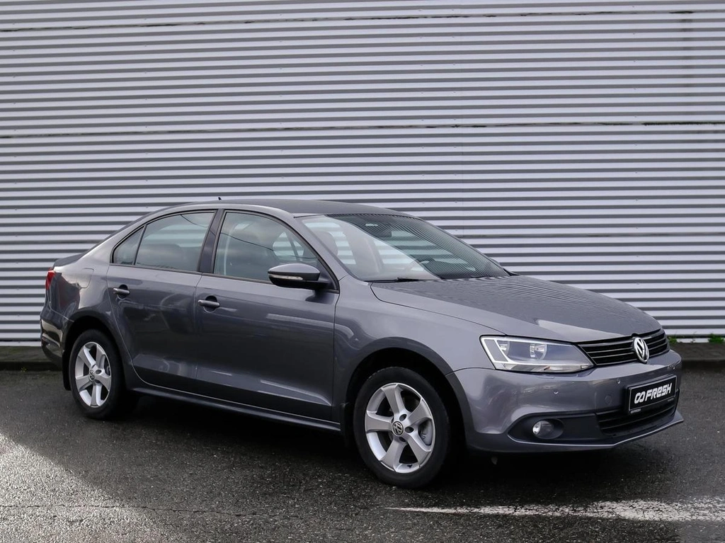 Седан Volkswagen Jetta 2012 года, 978070 рублей, Большой Сочи