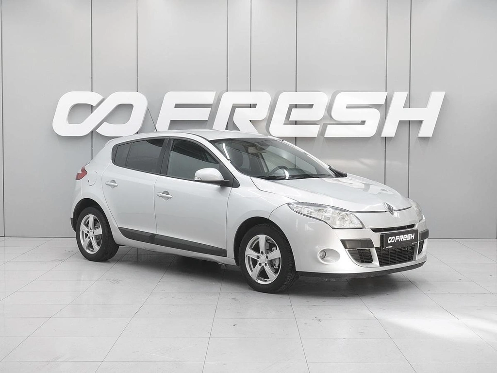 Хетчбэк Renault Megane 2011 года, 740000 рублей, Ростов-на-Дону