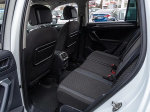 Внедорожник Volkswagen Tiguan 2018 года, 2299000 рублей, Саратов