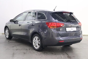 Хэтчбек Kia Ceed 2012 года, 1010000 рублей, Брянск