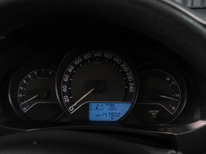 Седан Toyota Corolla 2014 года, 1133000 рублей, Тюмень