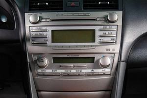 Седан Toyota Camry 2011 года, 2009000 рублей, Сургут