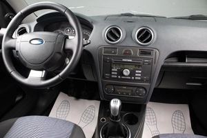 Хетчбэк Ford Fusion 2008 года, 619000 рублей, Оренбург