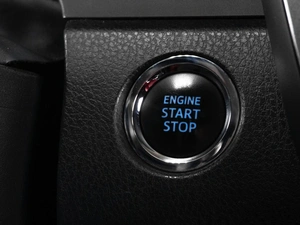 Седан Toyota Camry US Market 2018 года, 2869000 рублей, Тюмень