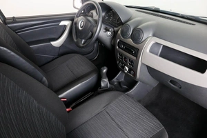 Хетчбэк Renault Sandero 2011 года, 459000 рублей, Пермь