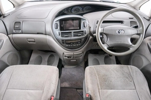 Минивэн Toyota Estima 2002 года, 959000 рублей, Красноярск