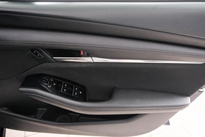 Хетчбэк Mazda 3 2020 года, 1749000 рублей, Красноярск