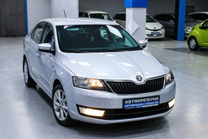 Универсал Skoda Rapid 2015 года, 1018000 рублей, Солонцы